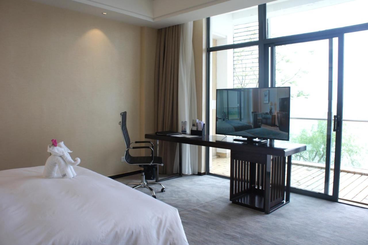 Rosedale Hotel & Resorts Suzhou Suzhou  Bagian luar foto