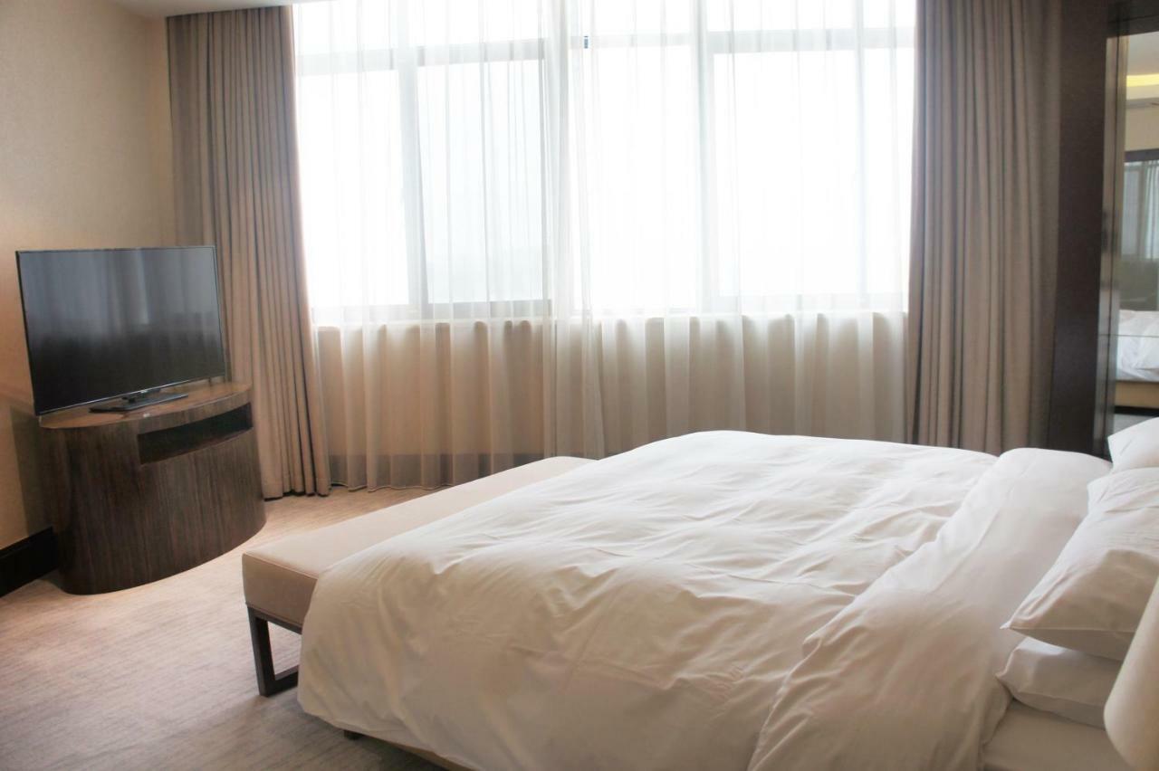 Rosedale Hotel & Resorts Suzhou Suzhou  Bagian luar foto