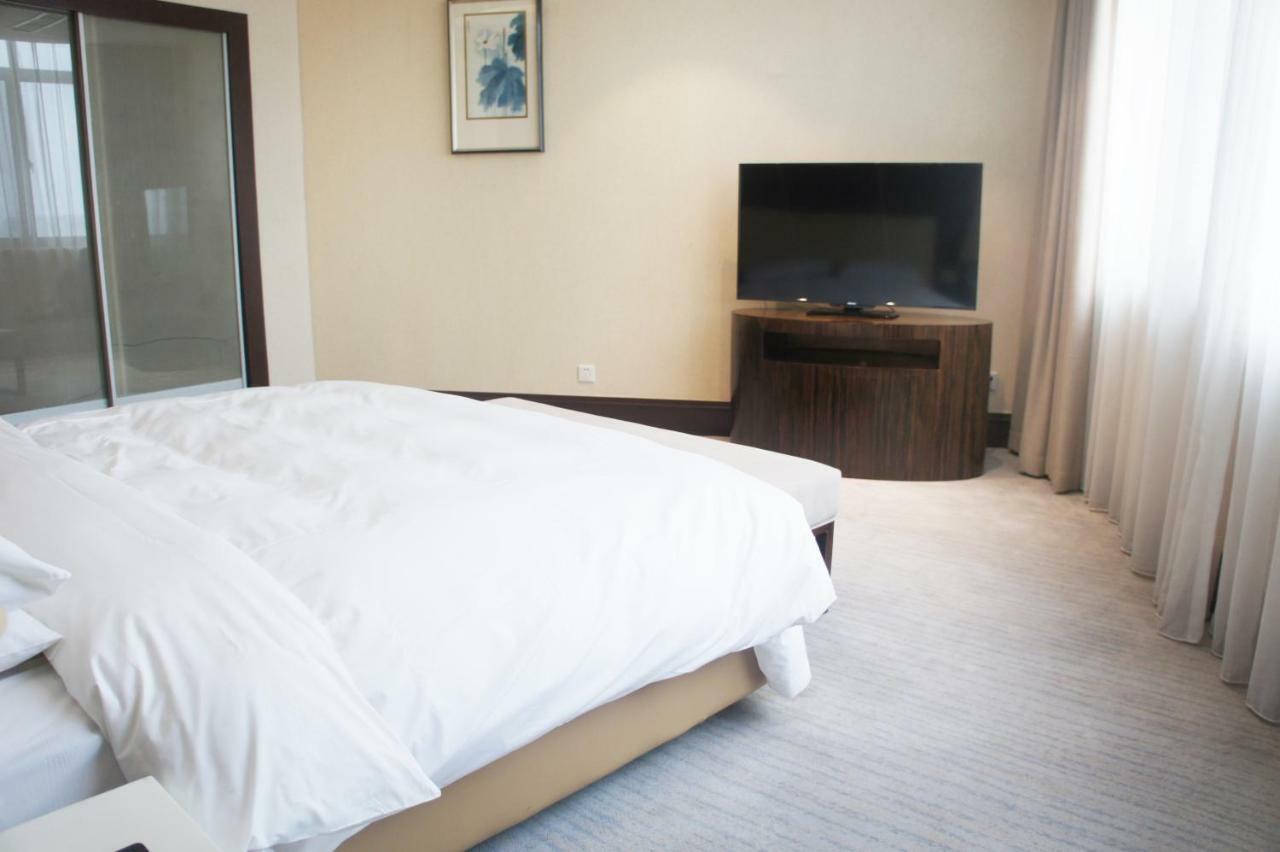 Rosedale Hotel & Resorts Suzhou Suzhou  Bagian luar foto