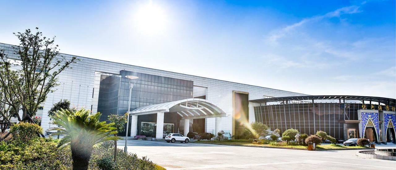 Rosedale Hotel & Resorts Suzhou Suzhou  Bagian luar foto