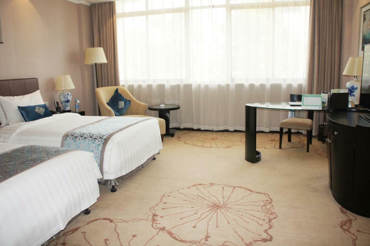 Rosedale Hotel & Resorts Suzhou Suzhou  Bagian luar foto